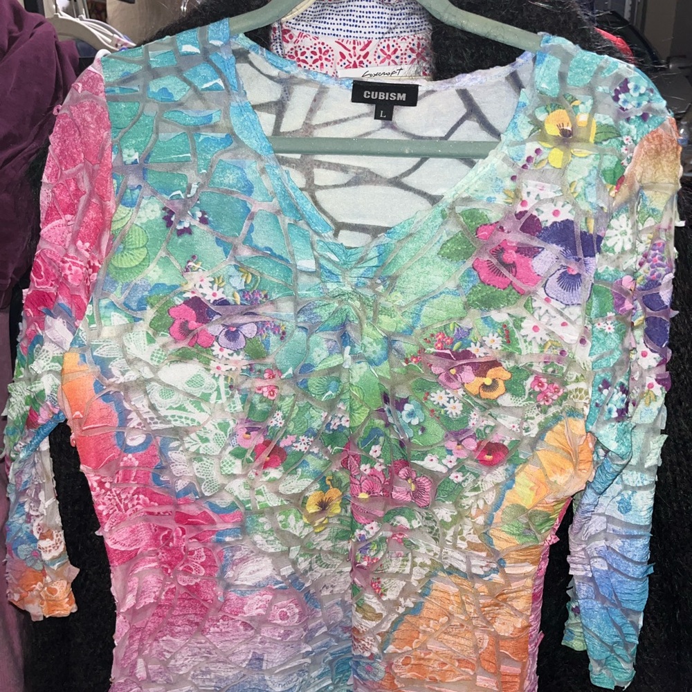 Cubism Multicolor Floral Lace Overlay V-Neck Top